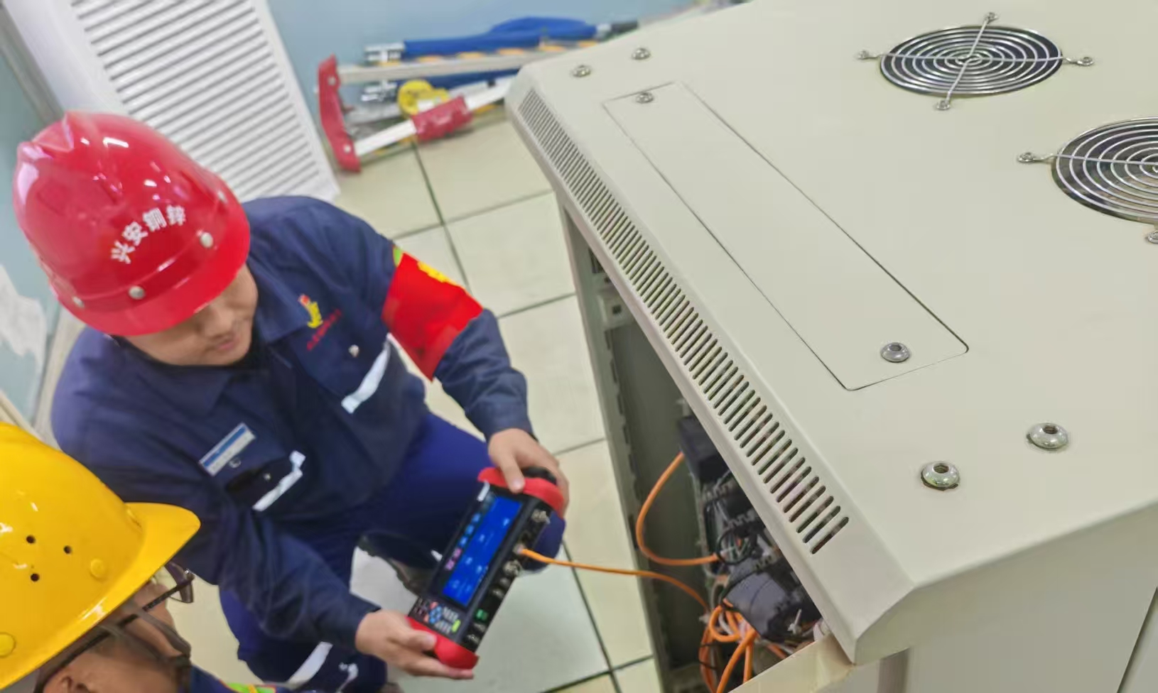 1763704374816829.jpg beb01378a23bc2ae5bbaeab093f48613.jpg